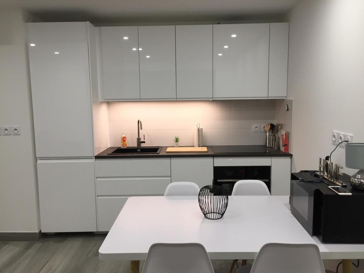 Studio De Prestige Dans Residence Face A La Mer บ็องโดล ภายนอก รูปภาพ